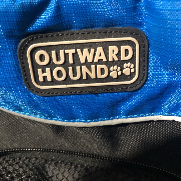 Like New Outward Hound Backpack or front-pack wear either way Small pet/puppy - Picture 3 of 7